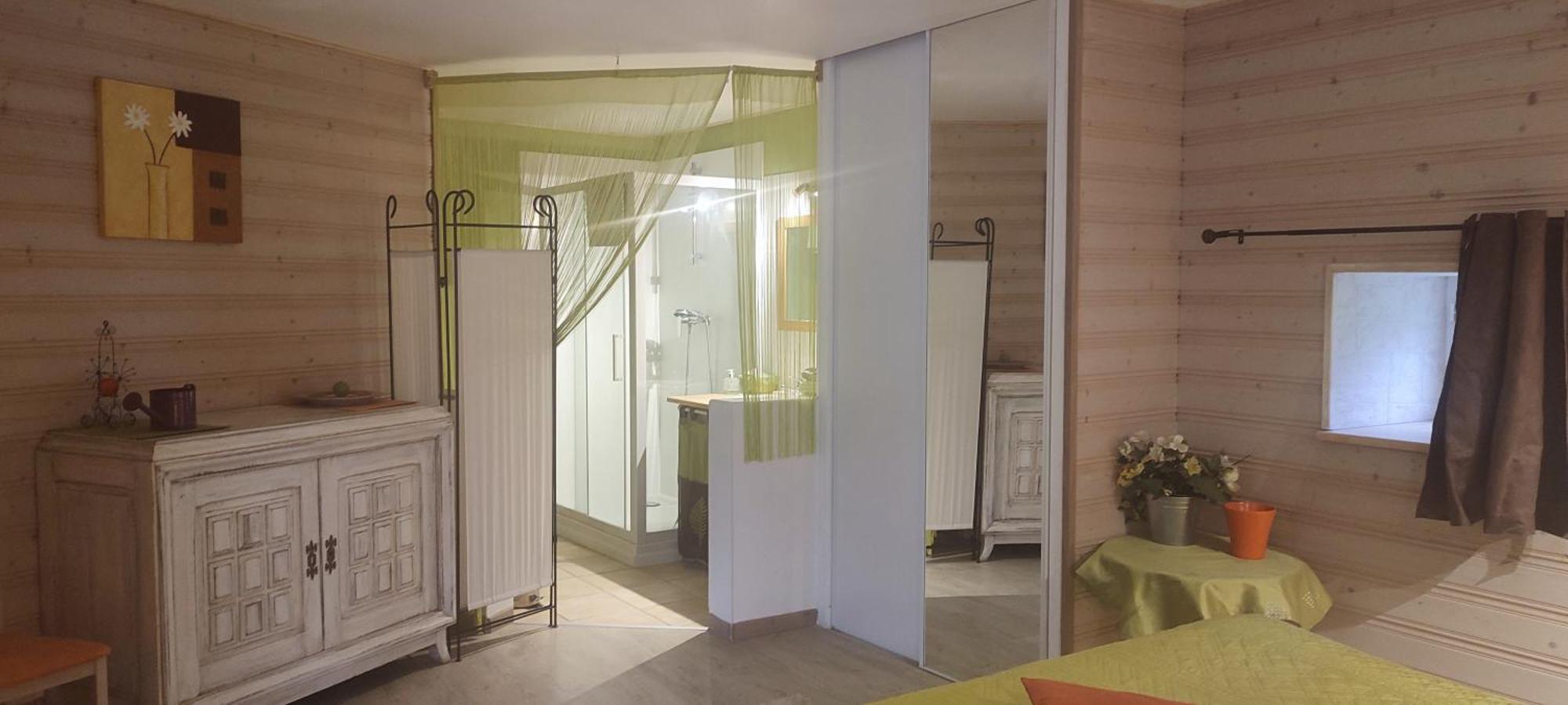 Gite Cosy, Sur Jardin, Terrasse Privee, Parking Au Calme En Rdc Gémozac Eksteriør billede